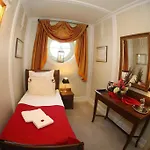 Frühstückspension Secesja 4*