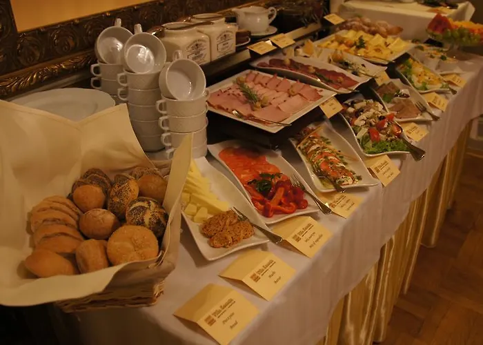 Secesja Bed & Breakfast 4*